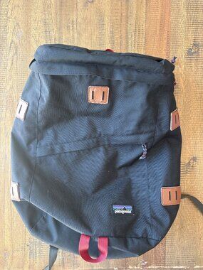 Patagonia Canvas Roll Top Backpack Black Leather Trim Outdoor Hiking Bag